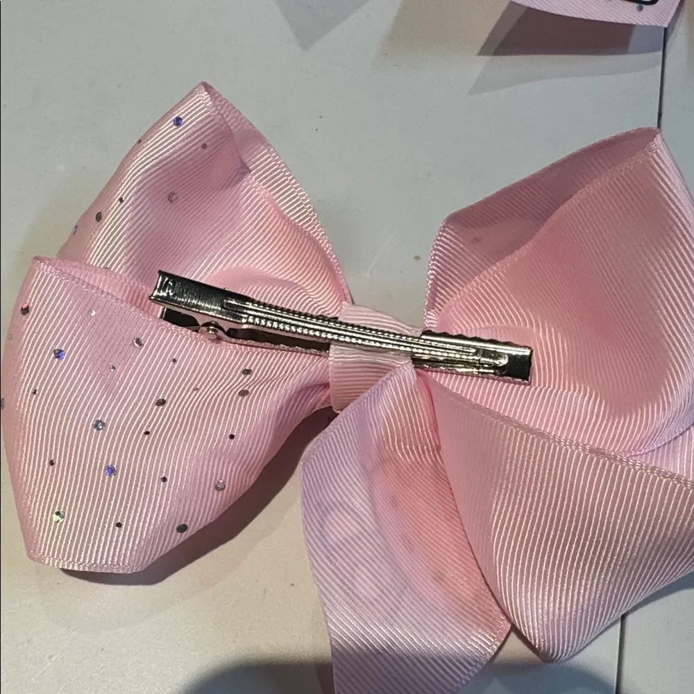 1006-Light Pink Hello Kitty Hair Bow Alligator Clip